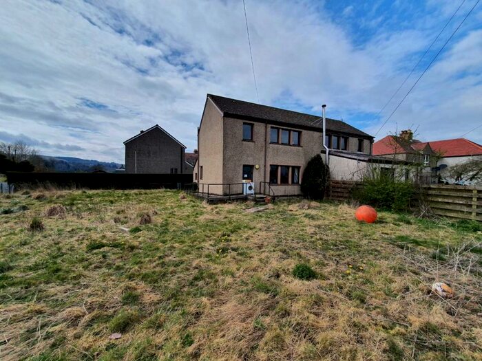 3 Bedroom Semi-Detached House For Sale In Fruix, Kinross, KY13