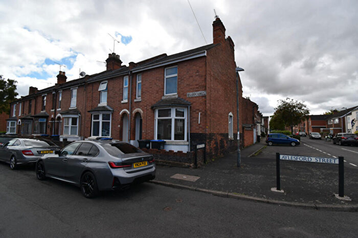 4 Bedroom End Of Terrace House To Rent In Aylesford Street, Leamington Spa, CV31