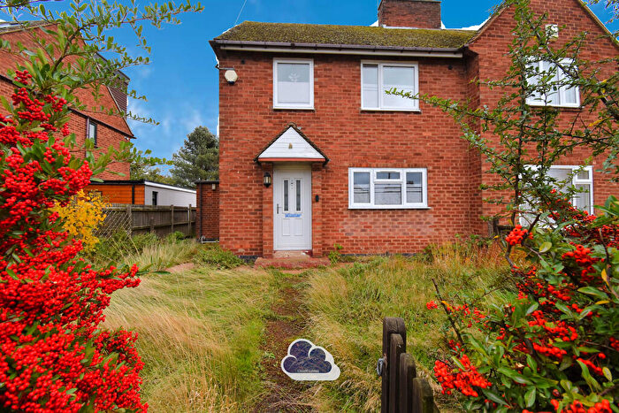 3 Bedroom Semi Detached House For Sale In Charles Lakin Close, Shilton, CV7