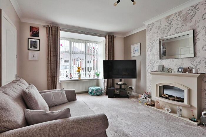 2 Bedroom Semi-Detached Bungalow For Sale In Park Avenue, Withernsea, HU19