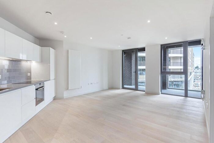 2 Bedroom Apartment To Rent In Cutter House, Royal Wharf, London, E16
