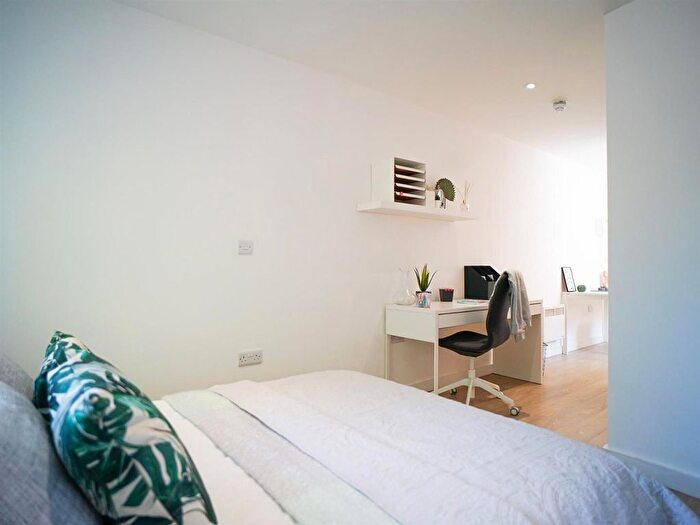 Studio To Rent In Orme Road, Newcastle-Under-Lyme, ST5