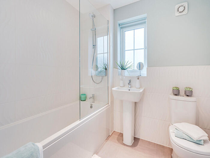3 Bedroom Detached House For Sale In Bluebell Walk, Grand Junction Way, Westhoughton, Bolton, BL5