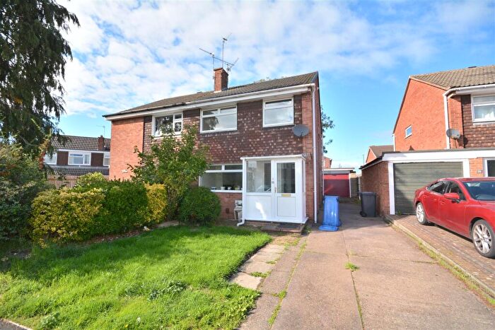3 Bedroom Semi Detached House To Rent In Southgate Close, Mickleover, Derby, DE3