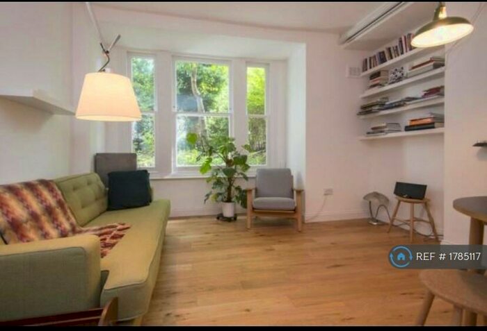 1 Bedroom Flat To Rent In Amhurst Road, London, E8