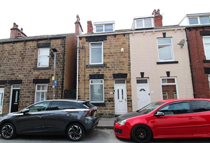 4 Bedroom Terraced House For Sale In Caxton Street, Barnsley, S70