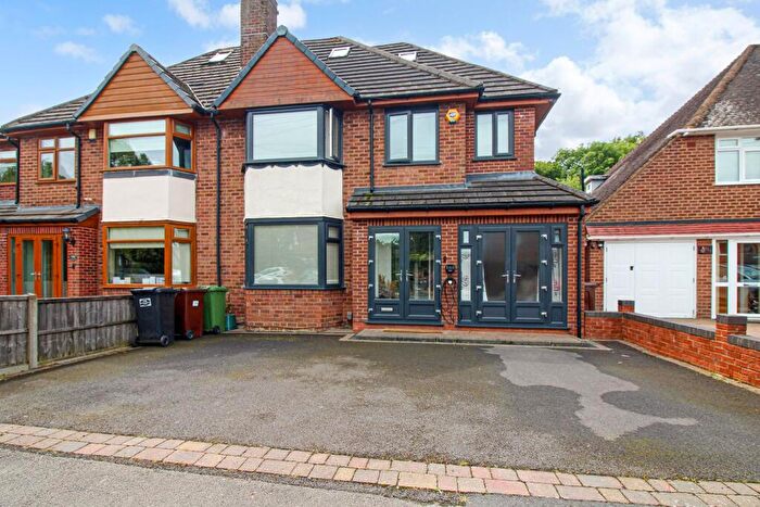 5 Bedroom Semi Detached House To Rent In Knightsbridge Road, Solihull, B92