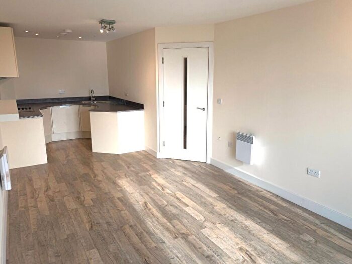 1 Bedroom Apartment To Rent In Iland, Essex Street, B5