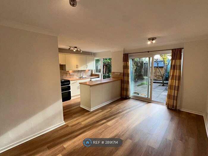 3 Bedroom Terraced House To Rent In Buckingham Gardens, West Molesey, KT8