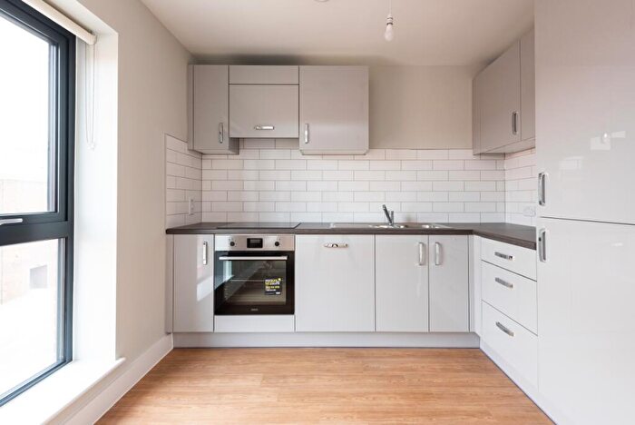 2 Bedroom Apartment To Rent In Market Street Newbury, RG14