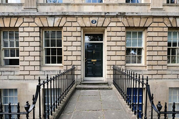 1 Bedroom Apartment To Rent In Laura Place, Bath, BA2