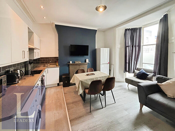 5 Bedroom Terraced House To Rent In Western Road, BN3