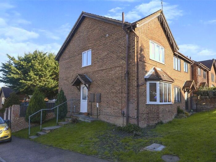 3 Bedroom Semi-Detached House To Rent In Fairhaven Crescent, Watford, WD19