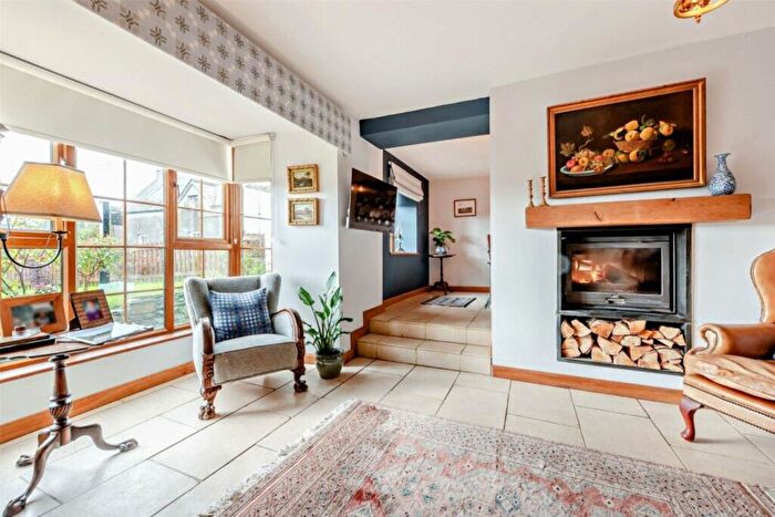 4 Bedroom Detached House For Sale In Llanegwad, Nantgaredig, SA32