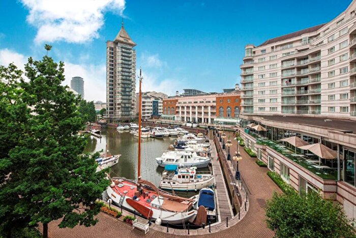 3 Bedroom Flat To Rent In Carlyle Court, Chelsea, SW10