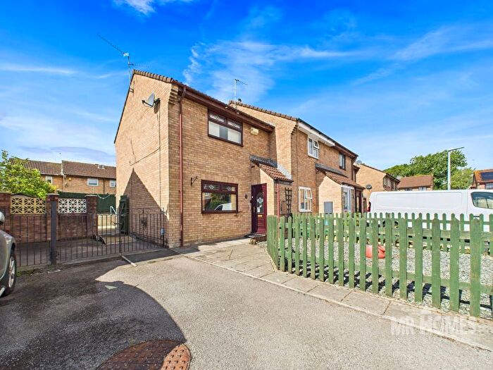 2 Bedroom End Of Terrace House For Sale In Meadowvale, Barry, Vale Of Glamorgan, CF63