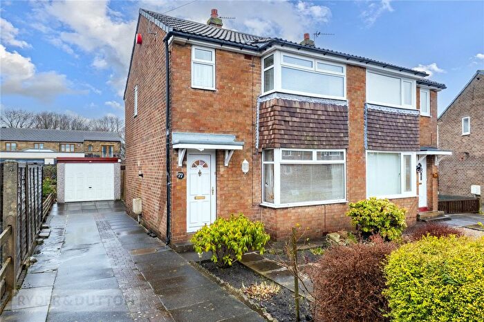 3 Bedroom Semi-Detached House For Sale In Marten Drive, Netherton, Huddersfield, West Yorkshire, HD4