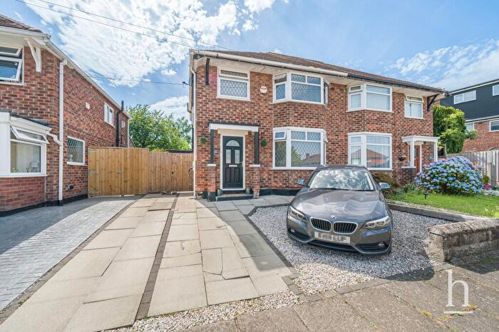 3 Bedroom Semi-Detached House For Sale In Bramley Avenue, Wirral, CH63