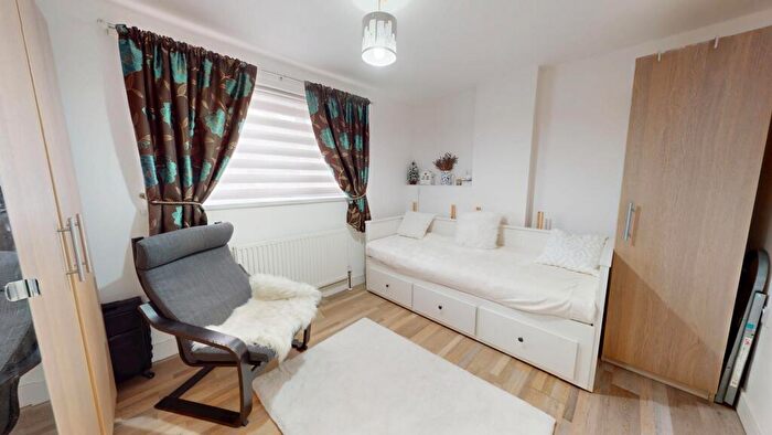 2 Bedroom End Of Terrace House For Sale In Manorfield Close, Little Billing, NN3