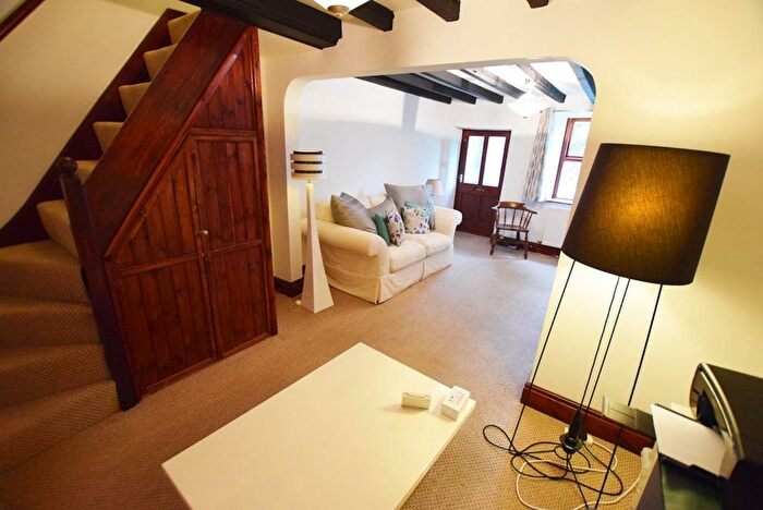 2 Bedroom Cottage To Rent In Station Road, Duffield, Belper, Derbyshire, DE56