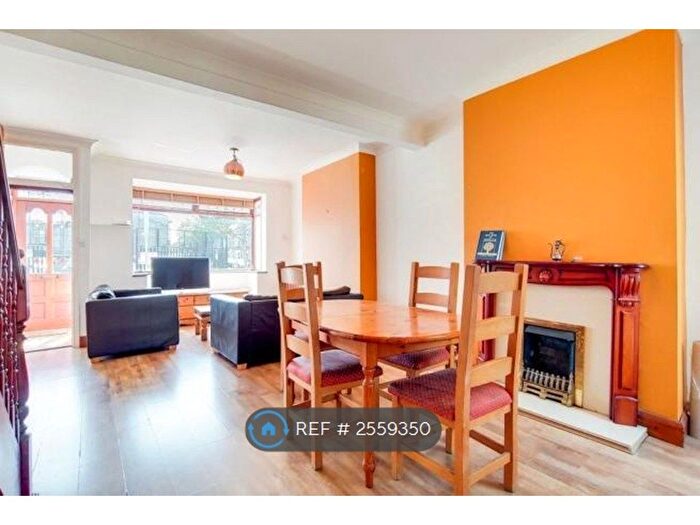 3 Bedroom Terraced House To Rent In Hayday Road, London, E16