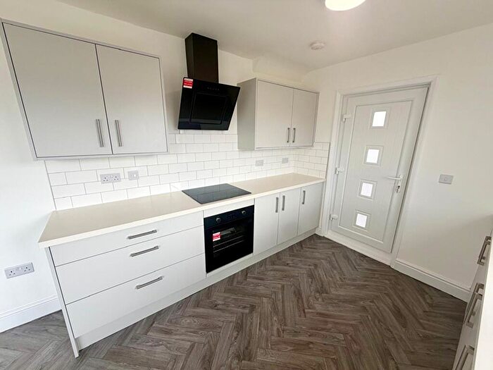 3 Bedroom Semi-Detached House To Rent In Barkwood Road, Rowlands Gill, NE39