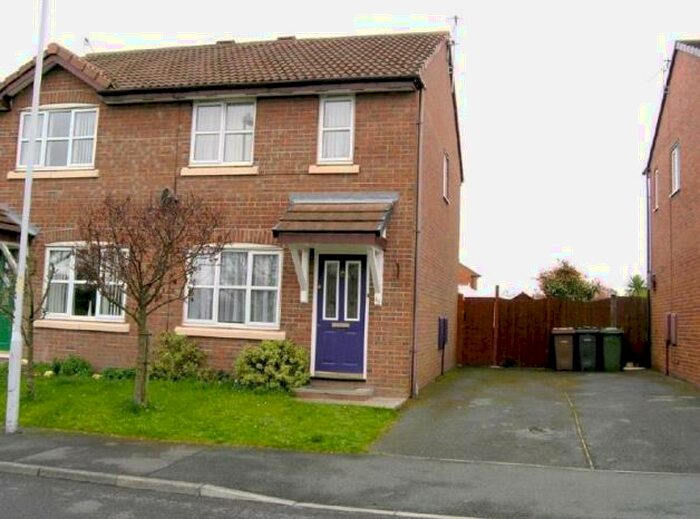2 Bedroom House To Rent In Longfellow Drive, Wirral, CH62