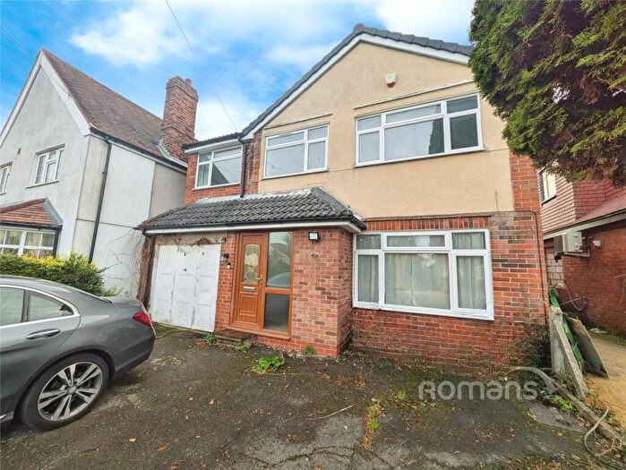 5 Bedroom Detached House To Rent In Crockhamwell Road, Woodley, Reading, RG5