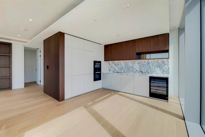 2 Bedroom Flat To Rent In Casson Square, London, SE1