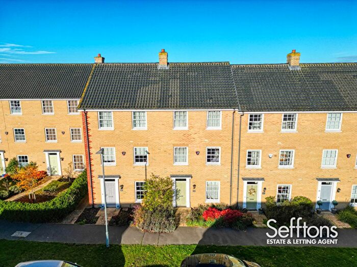 4 Bedroom Town House For Sale In Coot Drive, Sprowston, Norwich., NR7