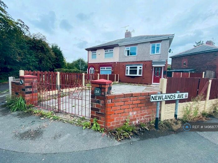 3 Bedroom Semi-Detached House To Rent In Newlands Avenue, Tyldesley, Manchester, M29