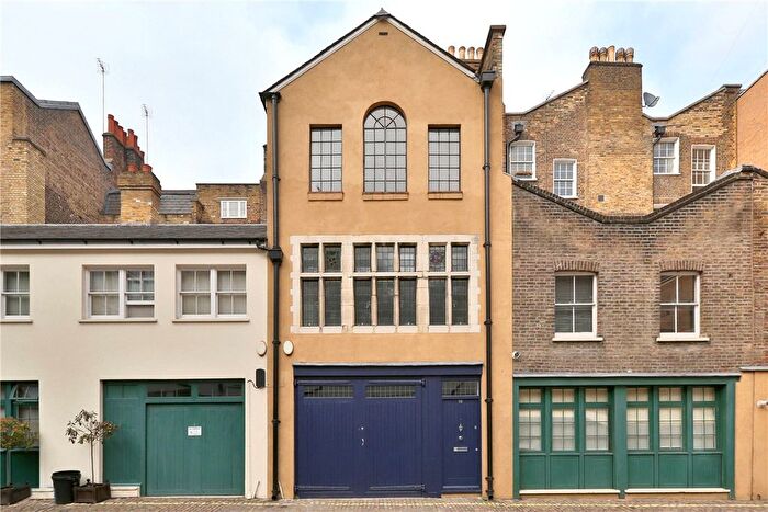 2 Bedroom Mews To Rent In Bakers Mews, Marylebone, London, W1U