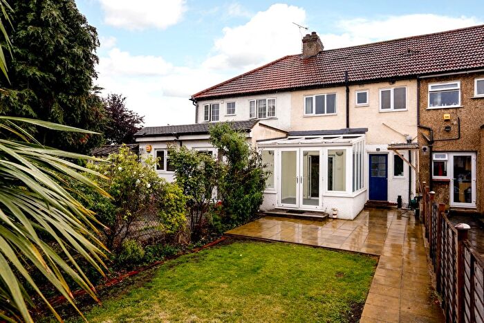 3 Bedroom Terraced House To Rent In Tolworth Road, Surbiton, KT6