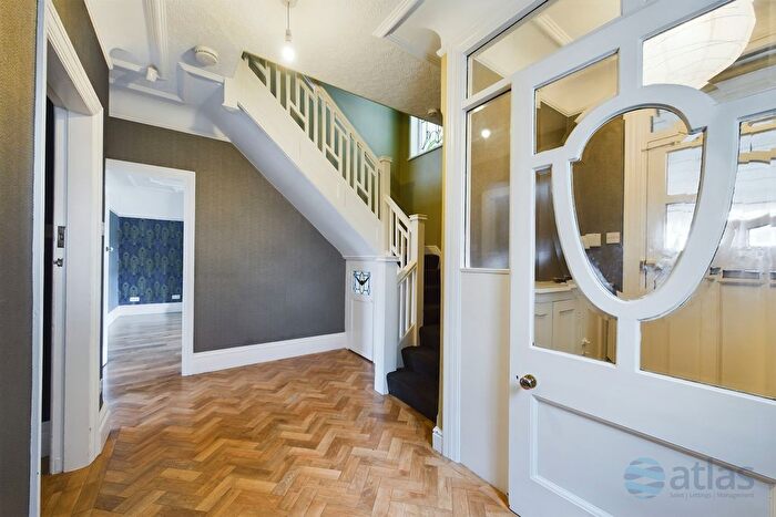 4 Bedroom Semi-Detached House To Rent In Heathfield Road, Wavertree, L15