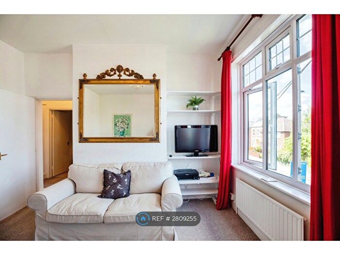 1 Bedroom Flat To Rent In Vancouver Road, London, SE23
