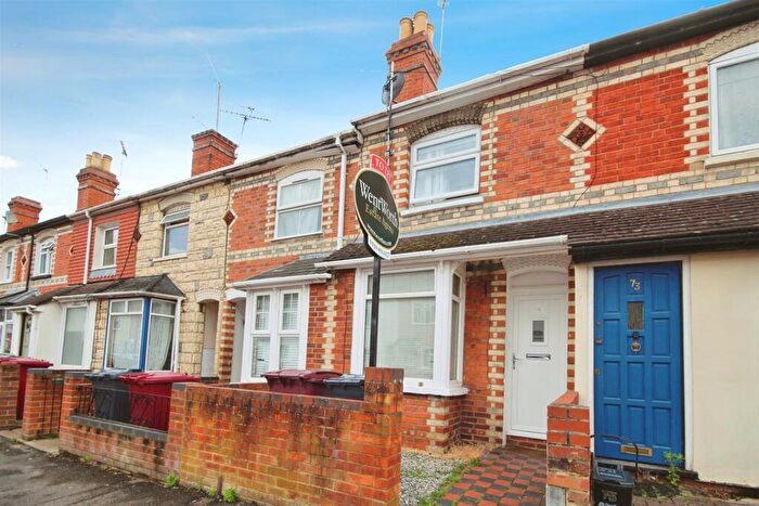 2 Bedroom Terraced House To Rent In Albany Road, Reading, RG30