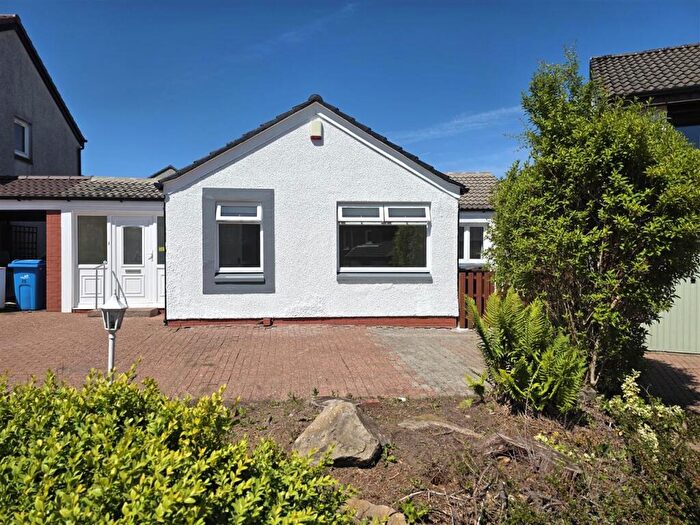 3 Bedroom Bungalow To Rent In Ryat Drive, Newton Mearns, Glasgow, G77
