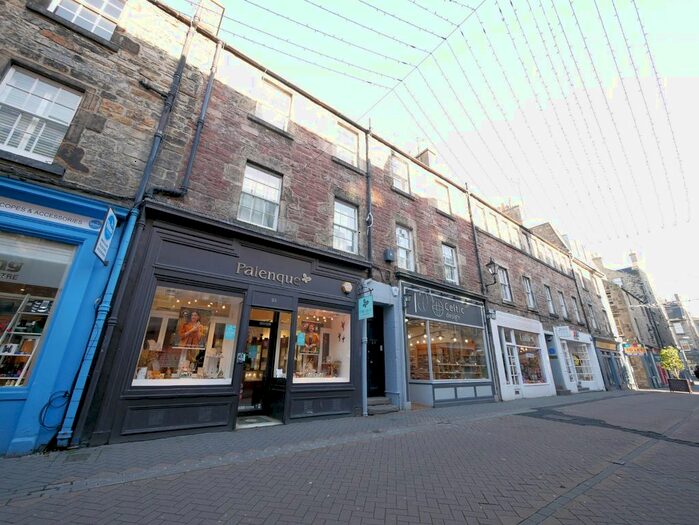 2 Bedroom Flat To Rent In Rose Street, City Centre, Edinburgh, EH2