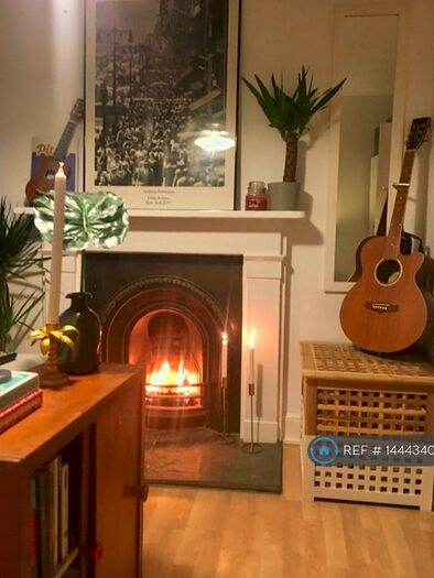 Studio To Rent In Montpelier Vale, London, SE3