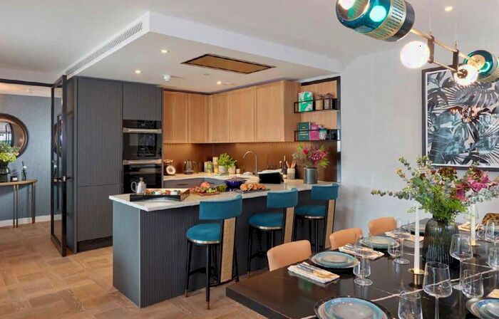 2 Bedroom Flat To Rent In London Dock, Wapping, E1W