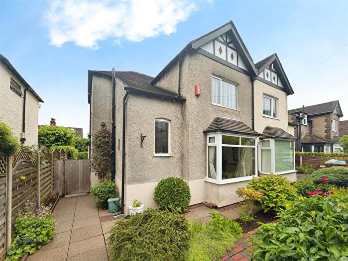 3 Bedroom Semi-Detached House For Sale In Curzon Street, Basford, Newcastle, ST5