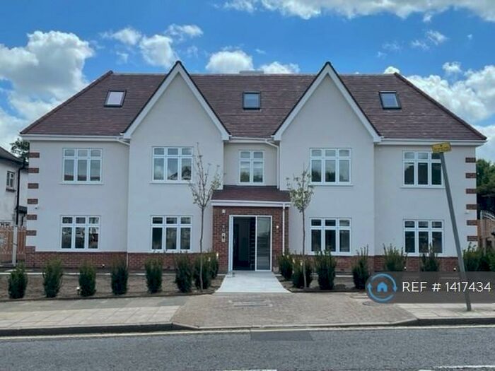 2 Bedroom Flat To Rent In Tudor Gardens, London, NW9