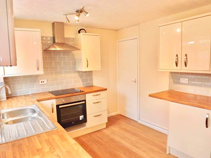 2 Bedroom Property To Rent In The Orchard, Waterlooville, PO7