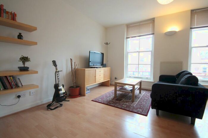 1 Bedroom Flat To Rent In Kentish Town Road, Kentish Town, NW1