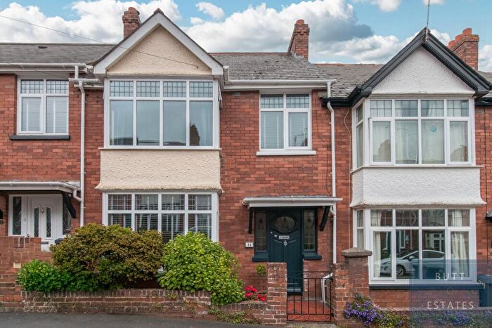 3 Bedroom Terraced House For Sale In Wyndham Avenue, Exeter, EX1