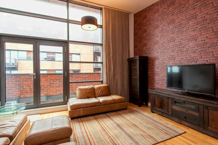 2 Bedroom Flat To Rent In Rossetti Place, Lower Byrom Street, Manchester, M3