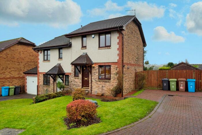 3 Bedroom Semi-Detached Villa For Sale In Glendoick Place, Newton Mearns, Glasgow, G77