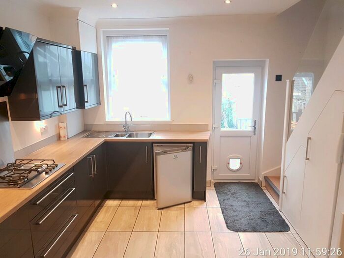 2 Bedroom Terraced House To Rent In Cavendish Road, Rochester, Kent ME1