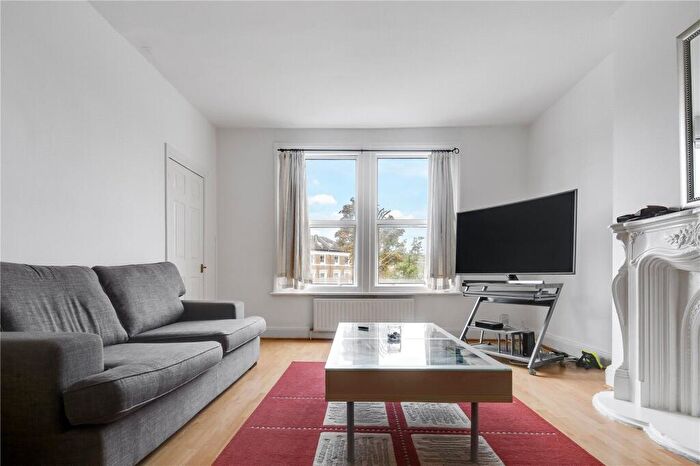 1 Bedroom Flat To Rent In Clarendon Rise, London, SE13