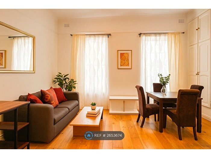 1 Bedroom Flat To Rent In Alderney Street, London, SW1V